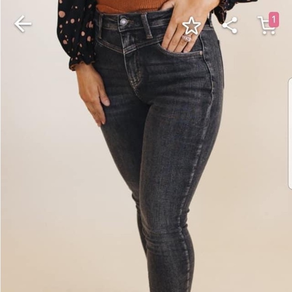 NWOT Judy Blue black wash denim size 5/27